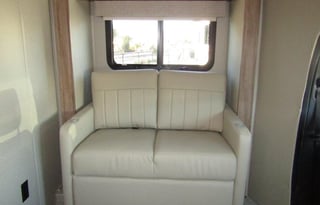 2020 Entegra Coach Qwest 24T