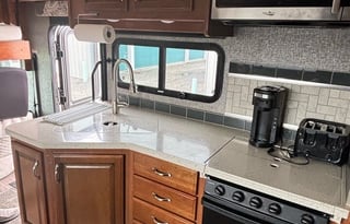 Class A Bounder 2 Full Bath w/ King and Bunkhouse