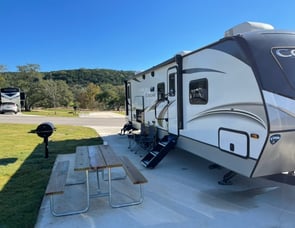 Keystone RV Cougar Half-Ton 29BHS