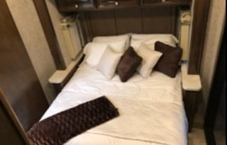 2017 Thor Outlaw Toyhauler Ready for Family Fun