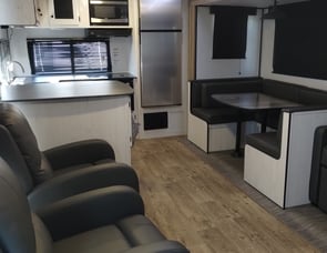 Heartland Trail Runner 27RKS