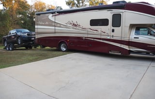 Louisiana Lady full of amenities and pet friendly