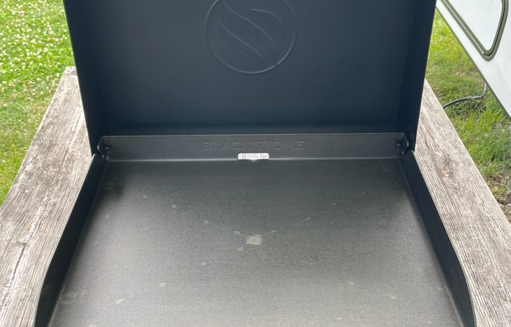 Blackstone griddle surface makes all foods easy to cook and clean up afterwards. I highly recommend cooking a big breakfast on this griddle!