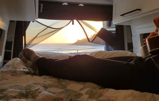 2022 Activan Mercedes-Benz 2500 Sprinter 170 4X4