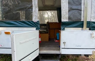 2002 Coleman Cozy Pop-Up