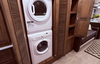 2021 Coachmen RV Encore 325SS