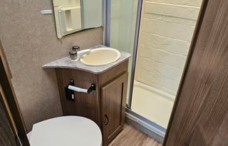 COMPACT AVENTURA 2016