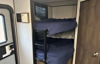 2020 Coleman Lantern BH 285