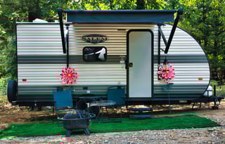 Bunk Beds!  Easy Tow! Sleeps 4 or 5!