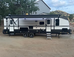 Keystone RV Hideout 28BHSWE