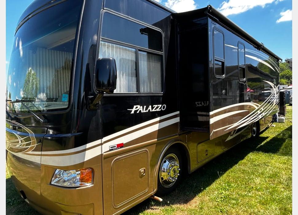 Class A Motor Home rentals in Conway