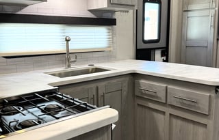 2021 Keystone Impact Fuzion 415