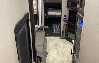 2021 Grand Design Momentum G-Class 320G