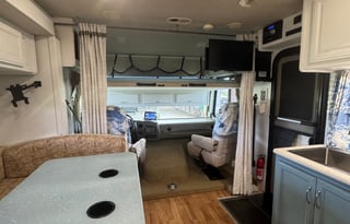 Cozy, Dog Friendly RV