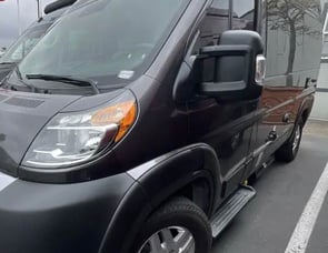 Thor Motor Coach Rize 18M
