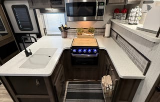 Double Suite Hauler Retreat