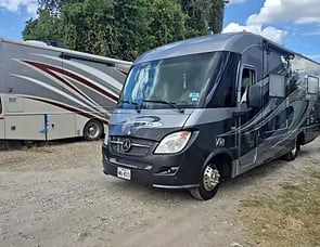 Winnebago Via 25T