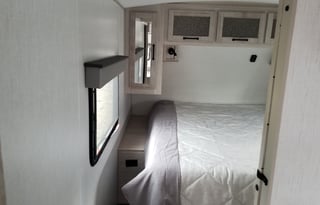 2022 Twilight 280 Signature