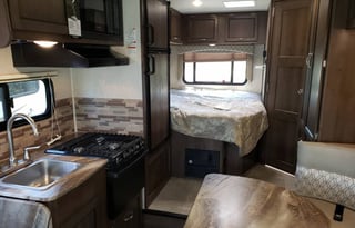 HOT OFF THE LINE | 2020 Coachmen Freelander | Sleeps 6 Comfortably | Easy to Drive
