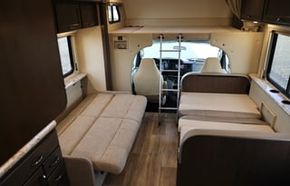 2019 Thor Motor Coach Freedom Elite 30FE Bunkhouse
