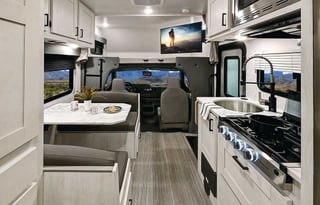 Easy Get Away - 2022 East to West Entrada