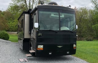 2005 Fleetwood Discovery 39S