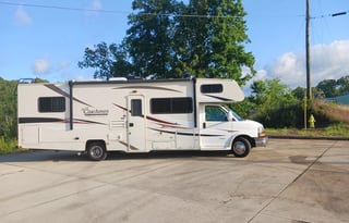 Bebe's RV sleeps 8, take her on your next trip!