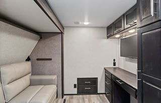 2021 Jayco North Point 377RLBH