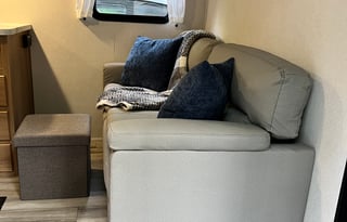 (Holiday Special) PrimeTime Avenger Bunkhouse 26BK