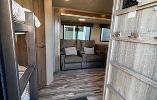 2021 Grand Design Imagine 2800BH