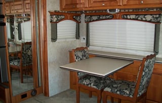 2006 Monaco diplomat 40pdq