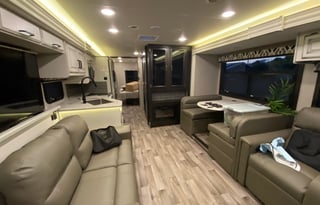 2021 Entegra Coach Vision XL Vision XL