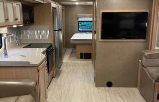 2019 Thor Motor Coach Windsport 34R