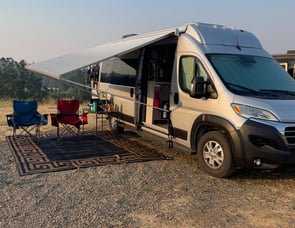 Thor Motor Coach Sequence 20A