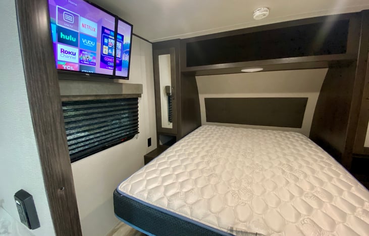 Private Residential Queen