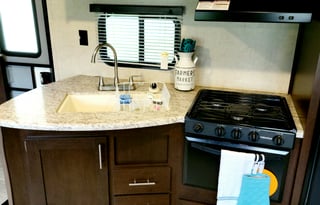 Best Cozy and Family-Friendly Approved 2017 Camper