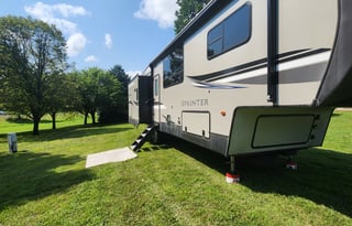 2021 Keystone RV Sprinter Limited 3570LFT