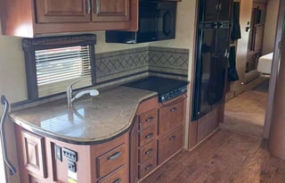 2014 Jayco Seneca 37FS - Bunk beds! Great for families! Fully stocked!