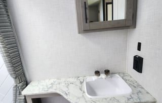 Brand new Coleman Light 1905BH