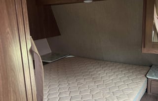 2018 Coleman Lantern HAL695