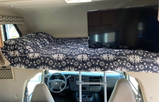 2020 Thor Daybreak   "The Wolf Pup"