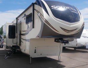Grand Design Solitude 375RES