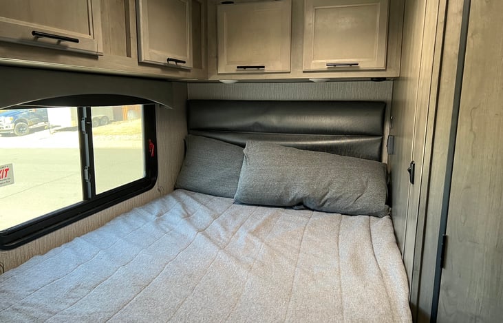 Full Bed in Rear