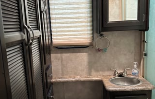 2017 Nexus Maybach 37M