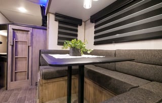 **Alpha Wolf Bunk House-Beautiful!**