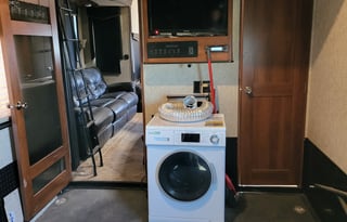 2017 Forest River RV Prime time Spartan 5th wheel