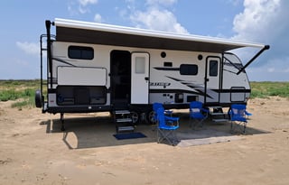 Patrick's 2022 Jayco Jay Feather 24BH(SET-UP ONLY)