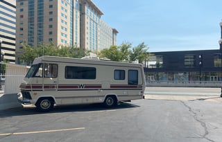 1984 Winnebago chieftain 23