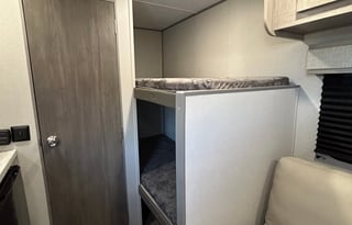 2024 Catalina Sleeps 5 With Bunk Beds!