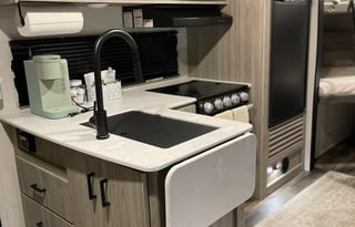 Brand New 2022 Keystone Passport 221BH SL Series